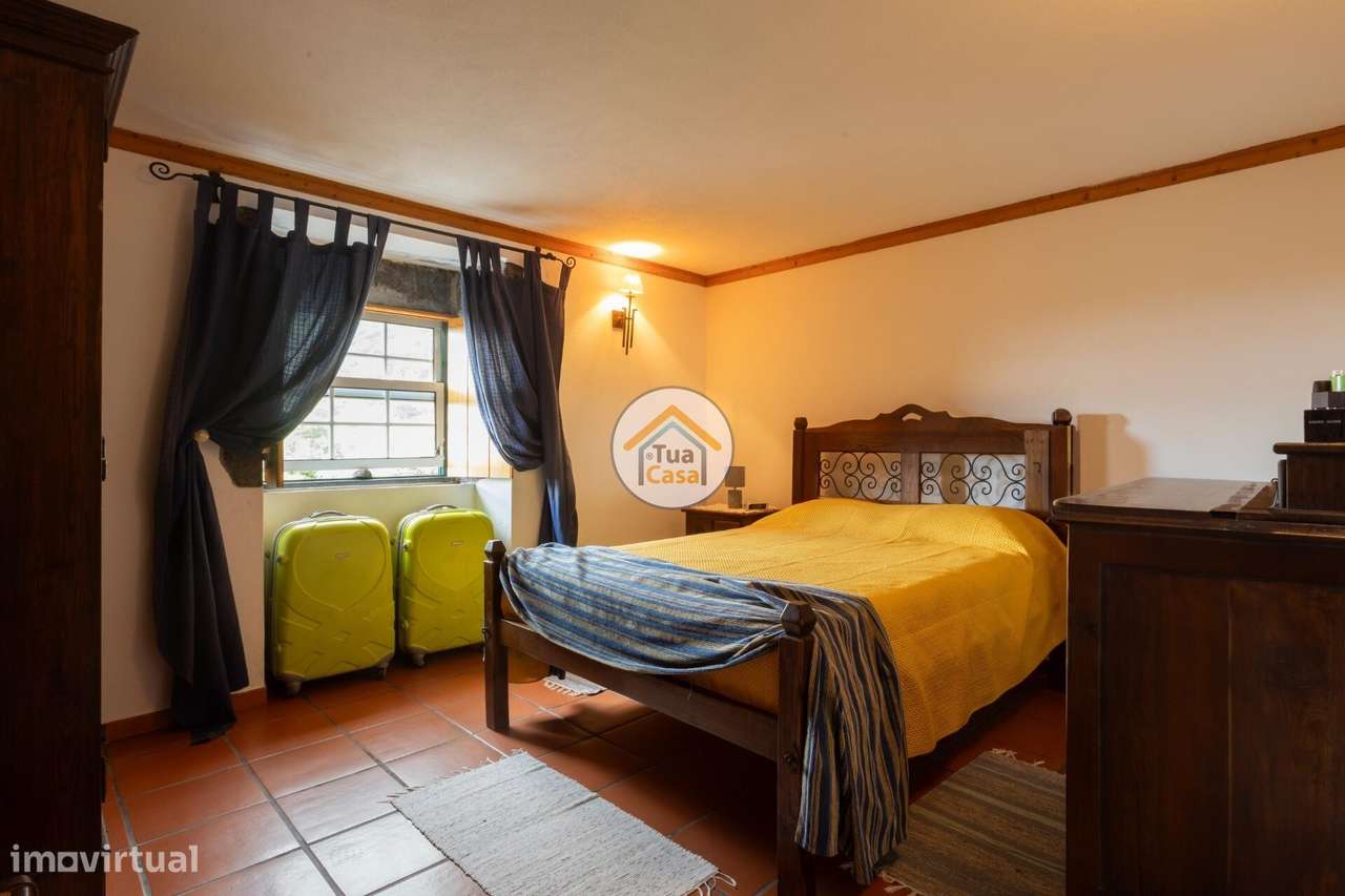 Moradia T2 na Zona Fajã dos Cubres na Encosta Norte da Ilha de São Jor - Grande imagem: 5/16