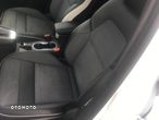 Renault Captur TCe 140 EDC GPF INTENS - 26