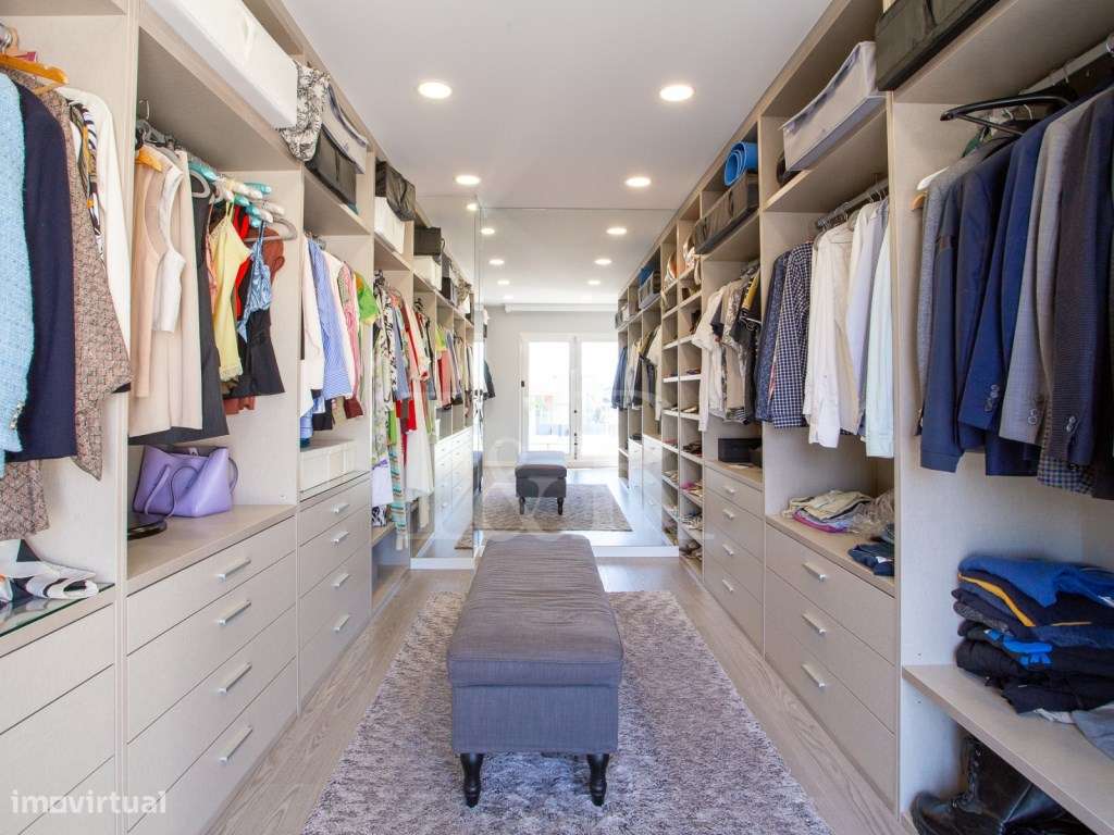 Apartamento T4 duplex com terraço e garagem no Montijo-37