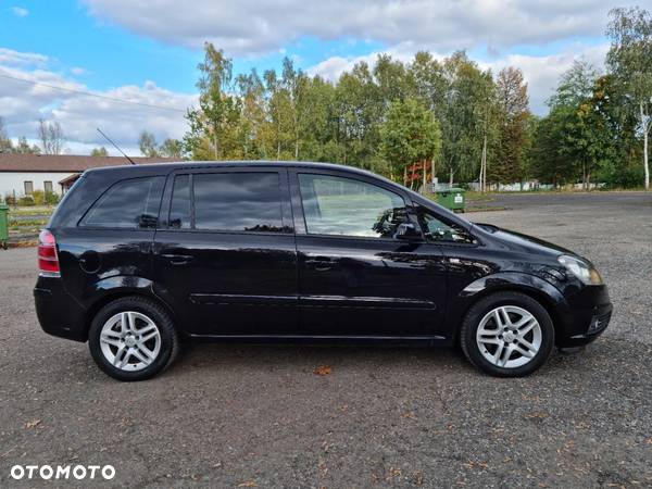 Opel Zafira 2.0 Turbo Sport - 9