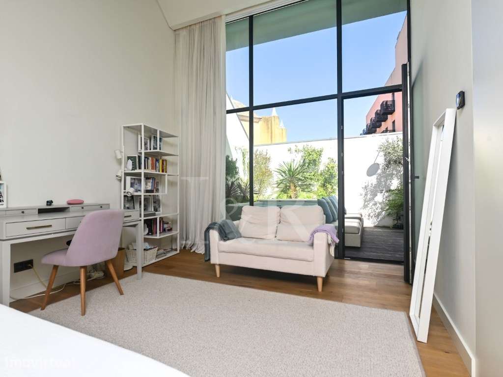 Apartamento T4 duplex com dois terraços e piscina em Belém-26