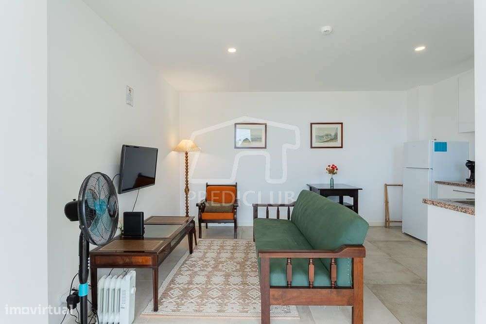 Moradia T1 + T0 - Câmara de Lobos-7