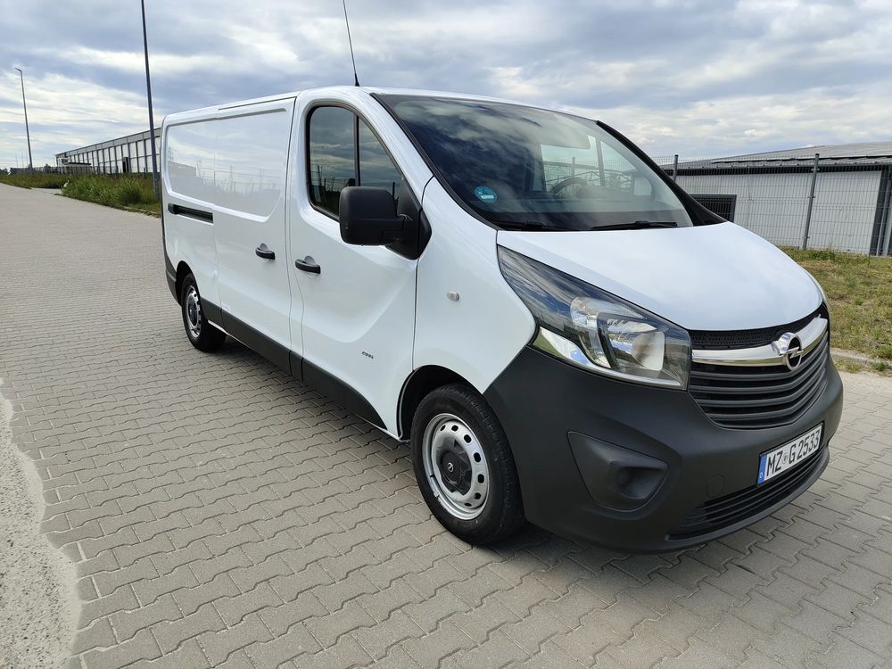 Opel Vivaro 2016