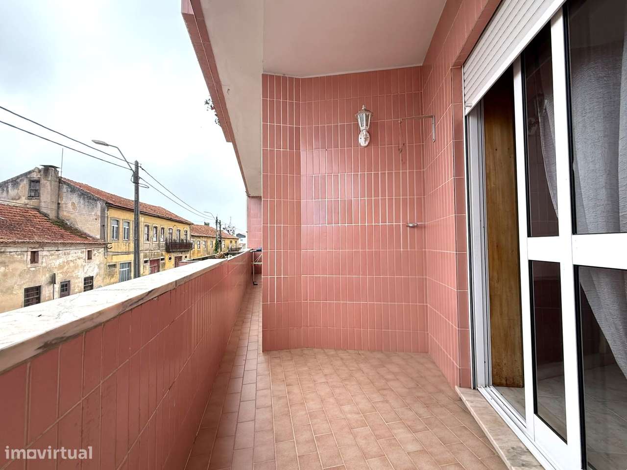 Apartamento T3 em Ovar com garagem fechada-23