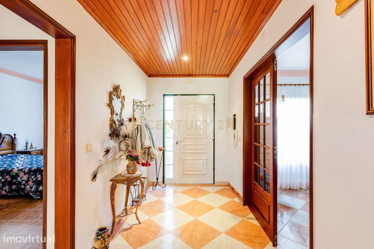 Casa T3 com Vista Panorâmica em Pombal, Leiria-18