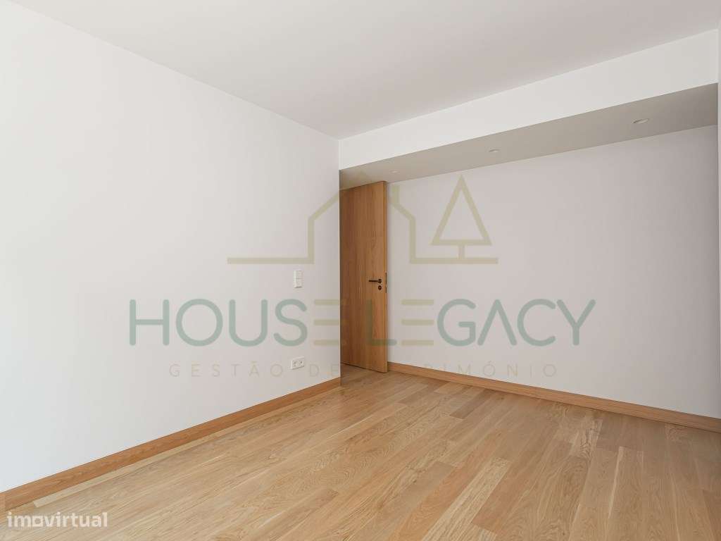 Apartamento T2 na Baixa - Rua de Camões-23