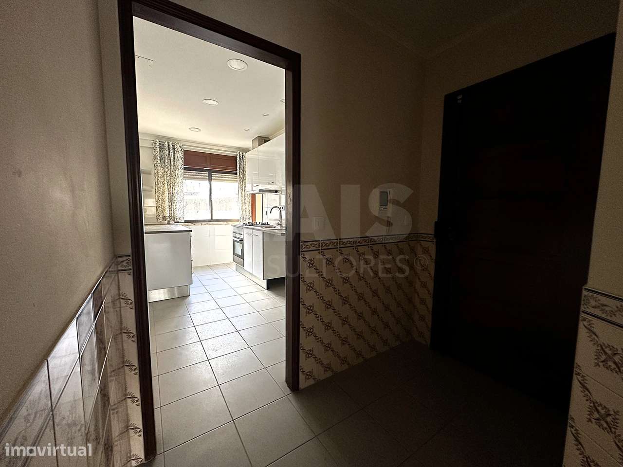 T2 Parcialmente Remodelado com Arrecadação | Brandoa - Grande imagem: 5/19