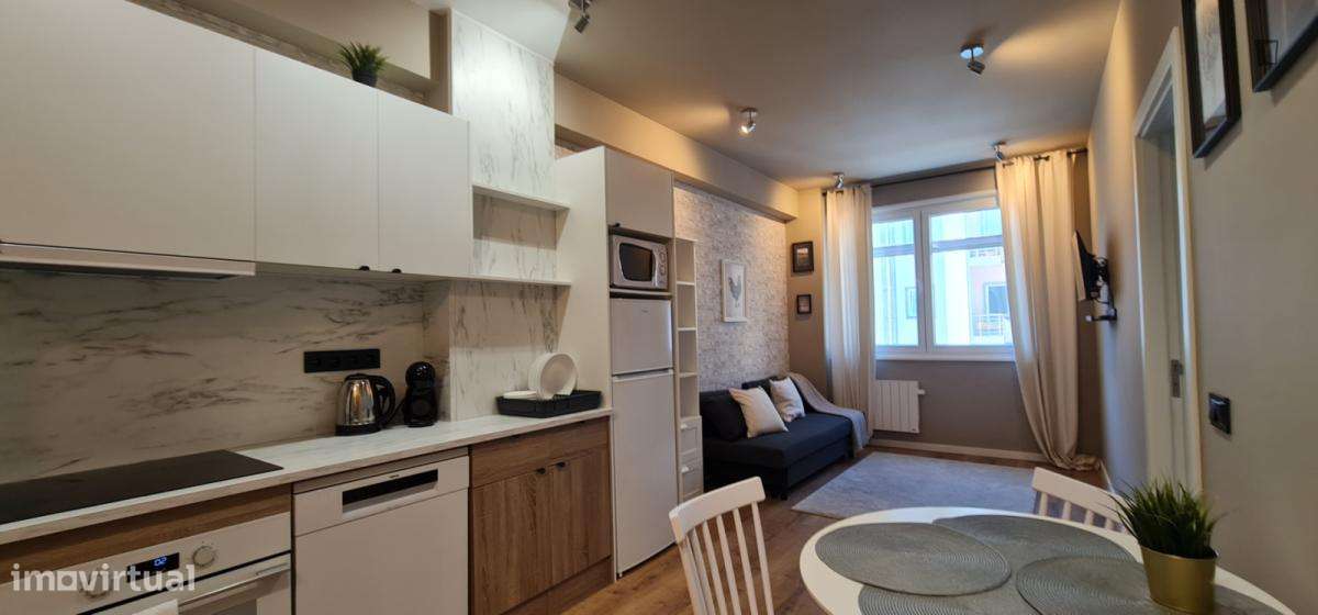 Apartamento com 1 quartos - localizado em Cedofeita Porto - Grande imagem: 3/10