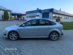 Ford Focus 2.5 ST - 10