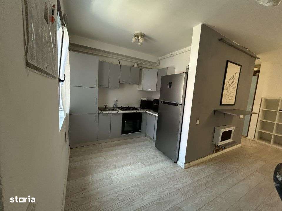 Apartament 3 camere, semidecomandat, 81 mp,  zona Subcetate - Imagine principală: 3/8