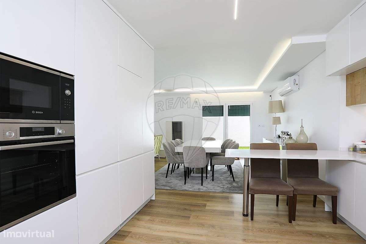 Moradia T4 para venda - Grande imagem: 3/28