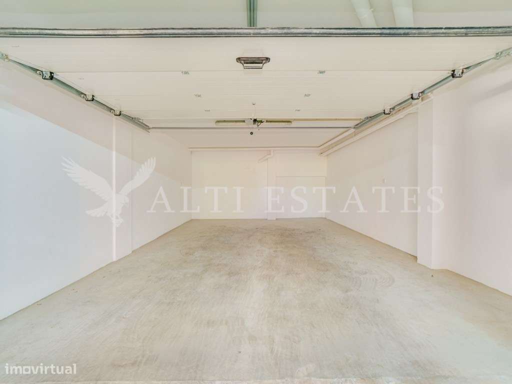 Apartamento Duplex T3 Virado a Sul com Vista Mar, Pronto a Estrear-32