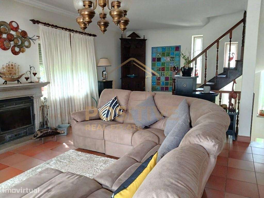 Moradia de grandes dimensões com piscina no Fundão | Alojamento Local-2