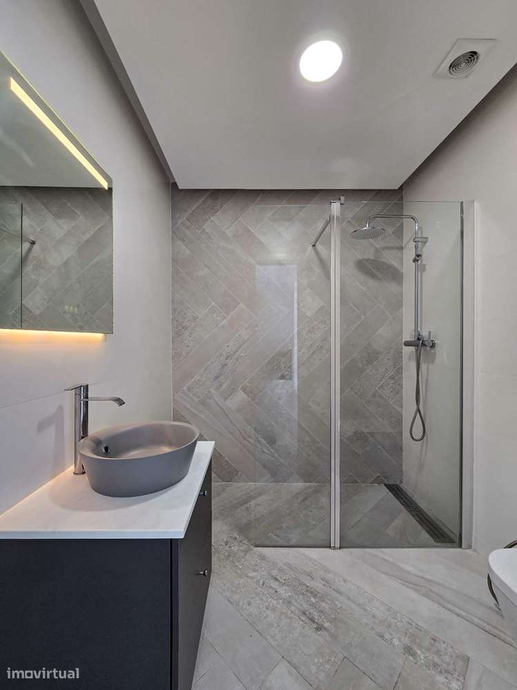 Moradia T3 nova perto da praia Lagoa de Albufeira Sesimbra-24