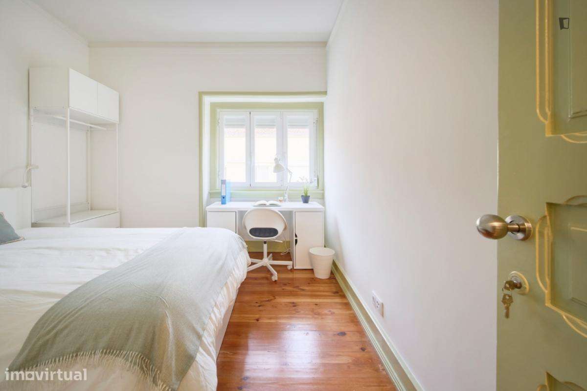 Quarto - localizado em Alcântara Lisbon - Grande imagem: 4/39