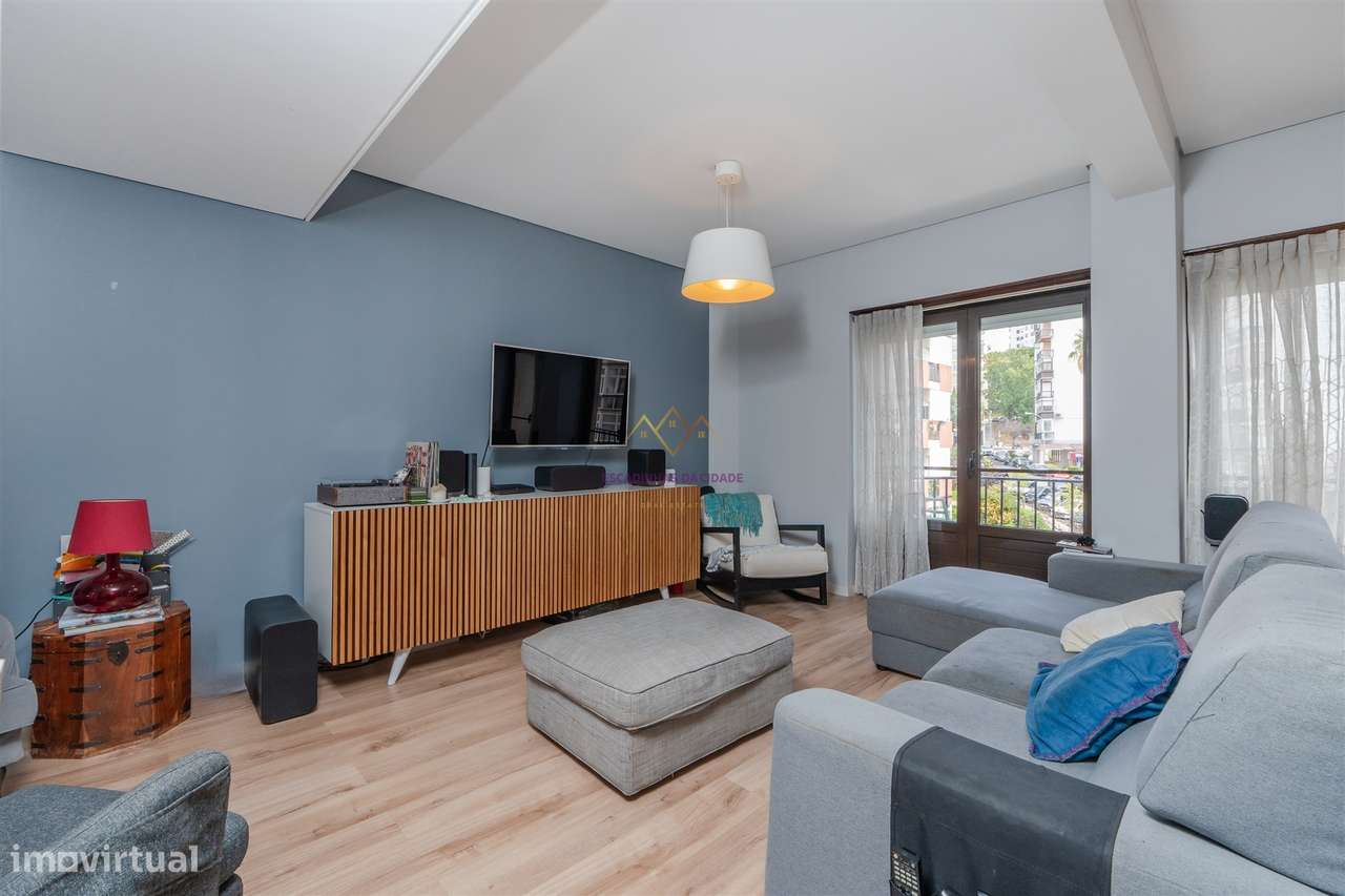 T7 convertido em T5 no Centro de Carnaxide - Grande imagem: 3/33