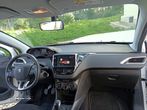 Peugeot 2008 1.2 PureTech Style - 28