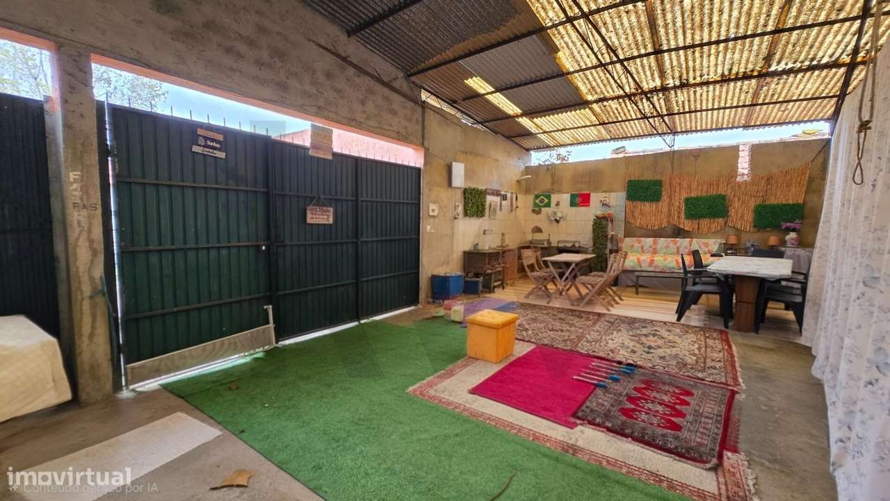 Moradia Gandaresa em  Rio Tinto ouca vagos com terreno e floresta-21