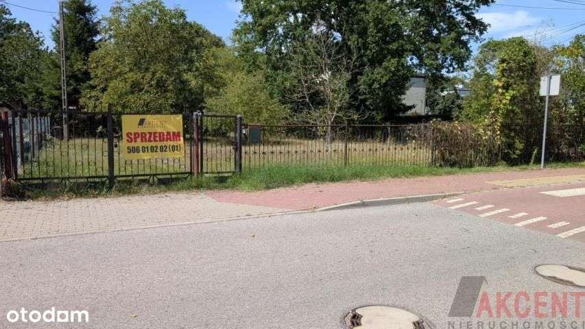Działka blisko centrum Brwinowa!-5