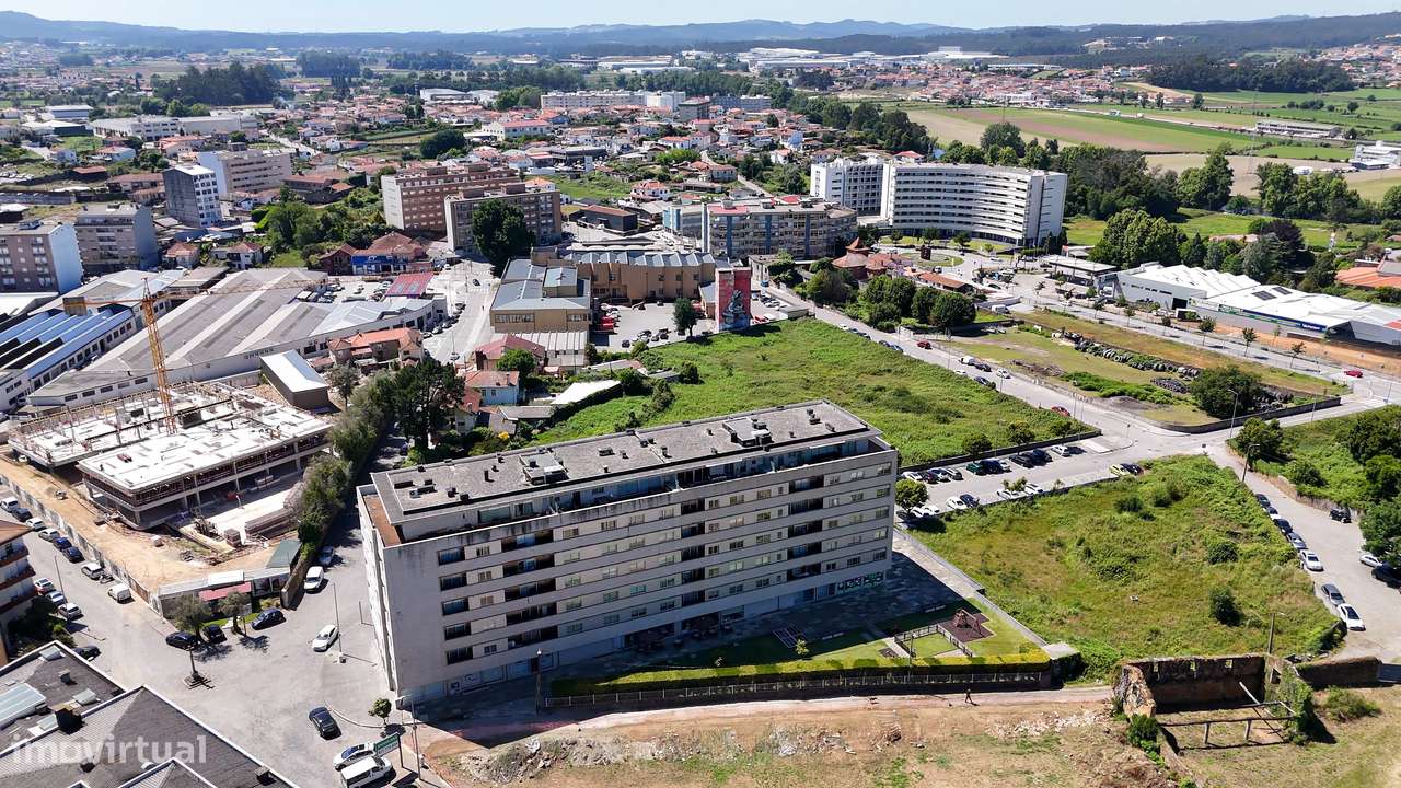 Excelente apartamento T3 no centro da Trofa-5