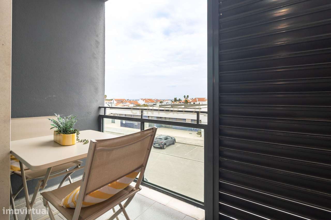 Apartamento T2 c/ garagem e arrecadação, Redondos, Fernão Ferro-10