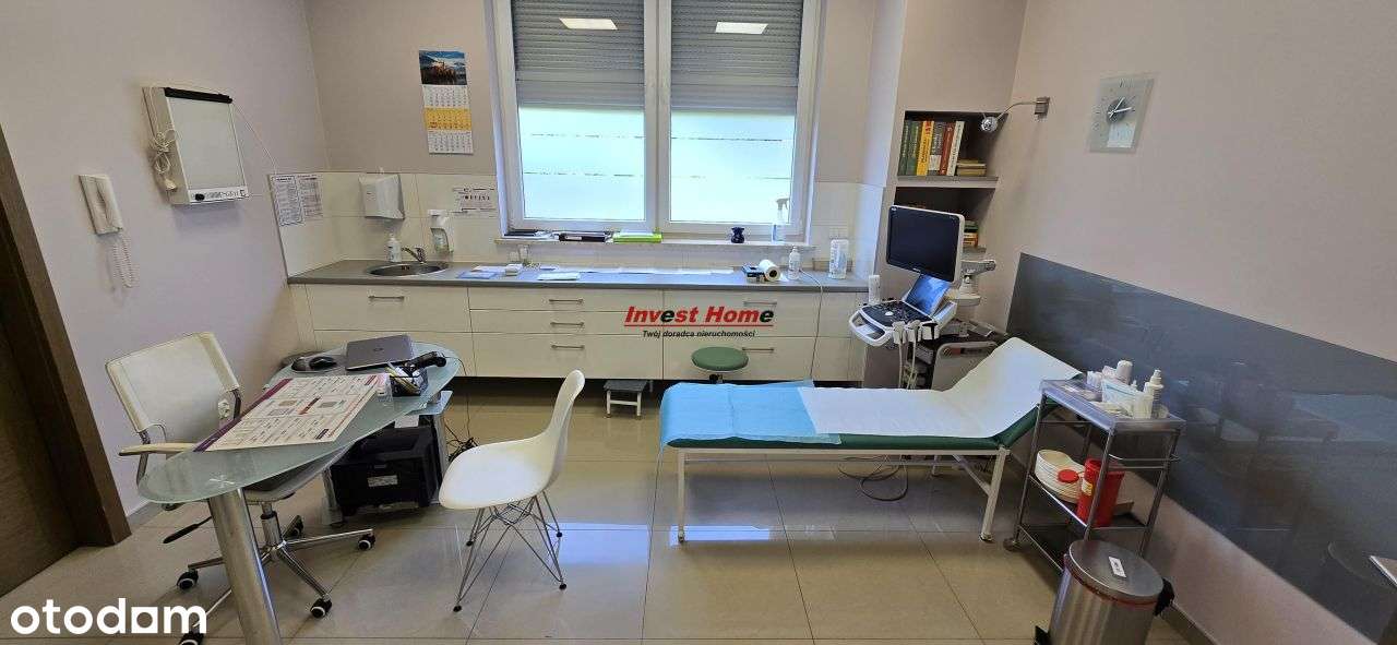 Budynek (klinika oraz dom) w dobrej lokalizacji.-7