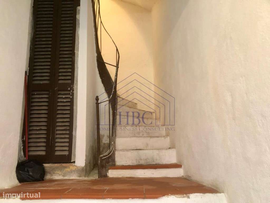 Apartamento T3 - Totalmente Remodelado e Mobilado-22