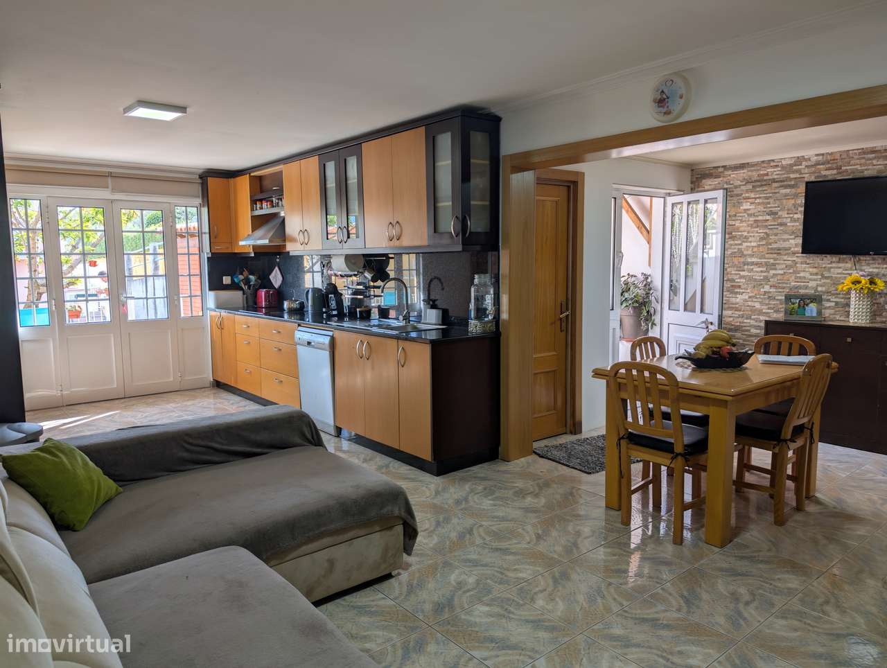 Moradia Geminada T3 + Escritório em Ferreirim - Lamego-16