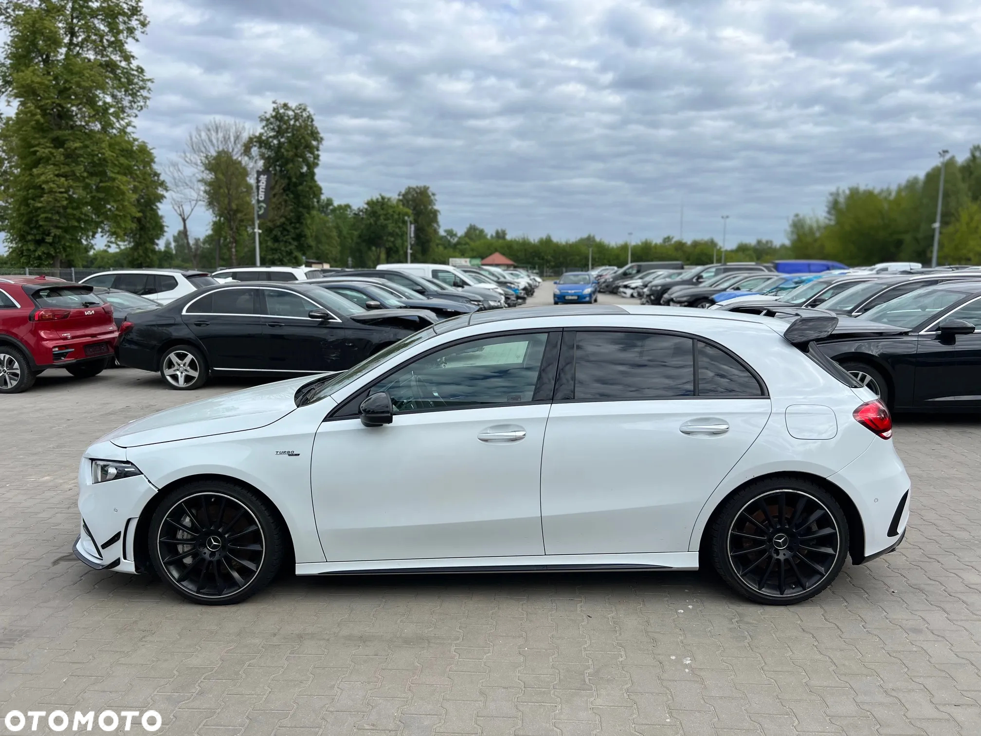 Mercedes-Benz Klasa A 35 AMG 4-Matic 7G-DCT - 9