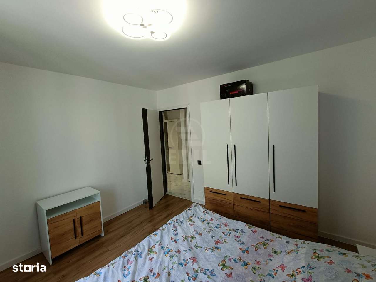 Apartament 3 camere,mobilat si utilat,zona Razoare-7