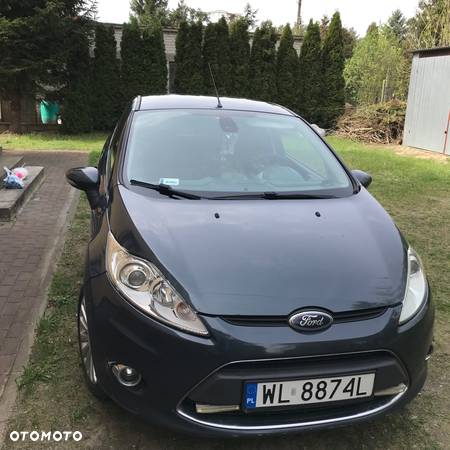 Ford Fiesta 1.6 TDCi DPF Platinium X - 2