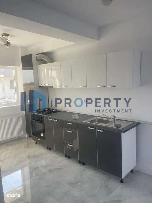 Dobroesti | Bd. Nordului | Casa 4 Camere | 3x Dormitoare | Curte 150 M - Imagine principală: 4/7