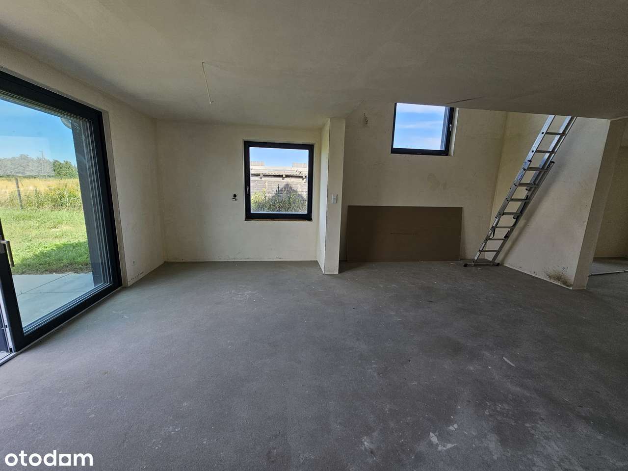 Dom premium z dużą działką – komfort, przestrzeń, spokój-12