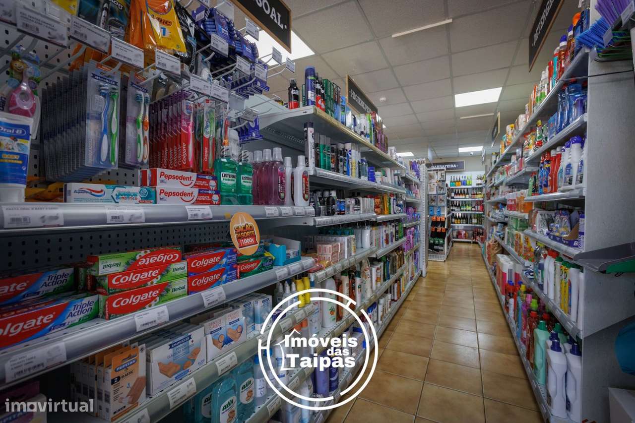 Trespasse de Supermercado, em Barco, Guimarães - Grande imagem: 5/13