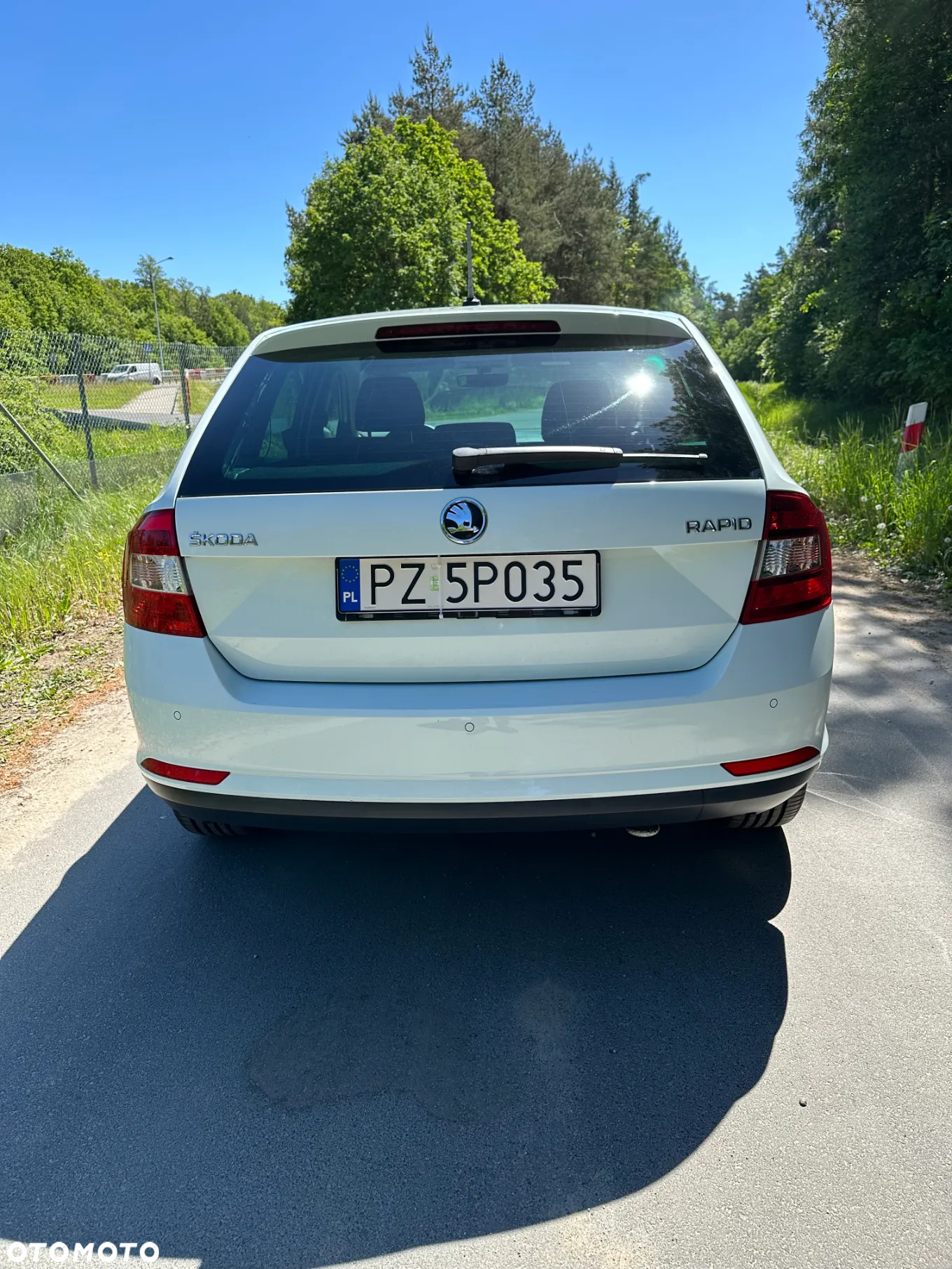 Skoda RAPID 1.6 TDI Drive - 24