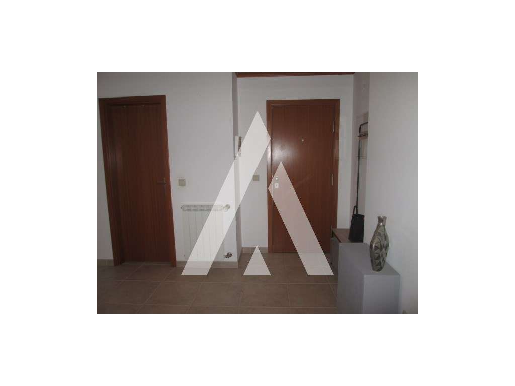 Apartamento T2 com Garagem Fechada no Centro de Esgueira - a 5 minu...-7