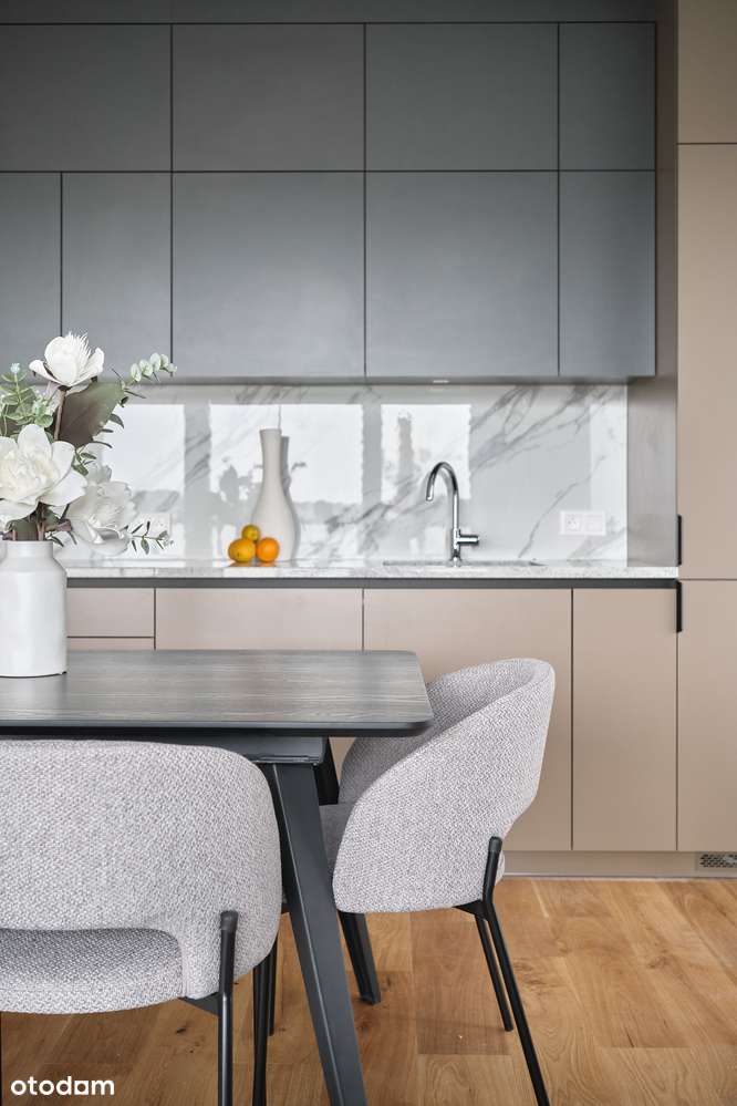 Gotowy do zamieszkania apartament z widokiem na Odrę–centrum Wrocławia-1