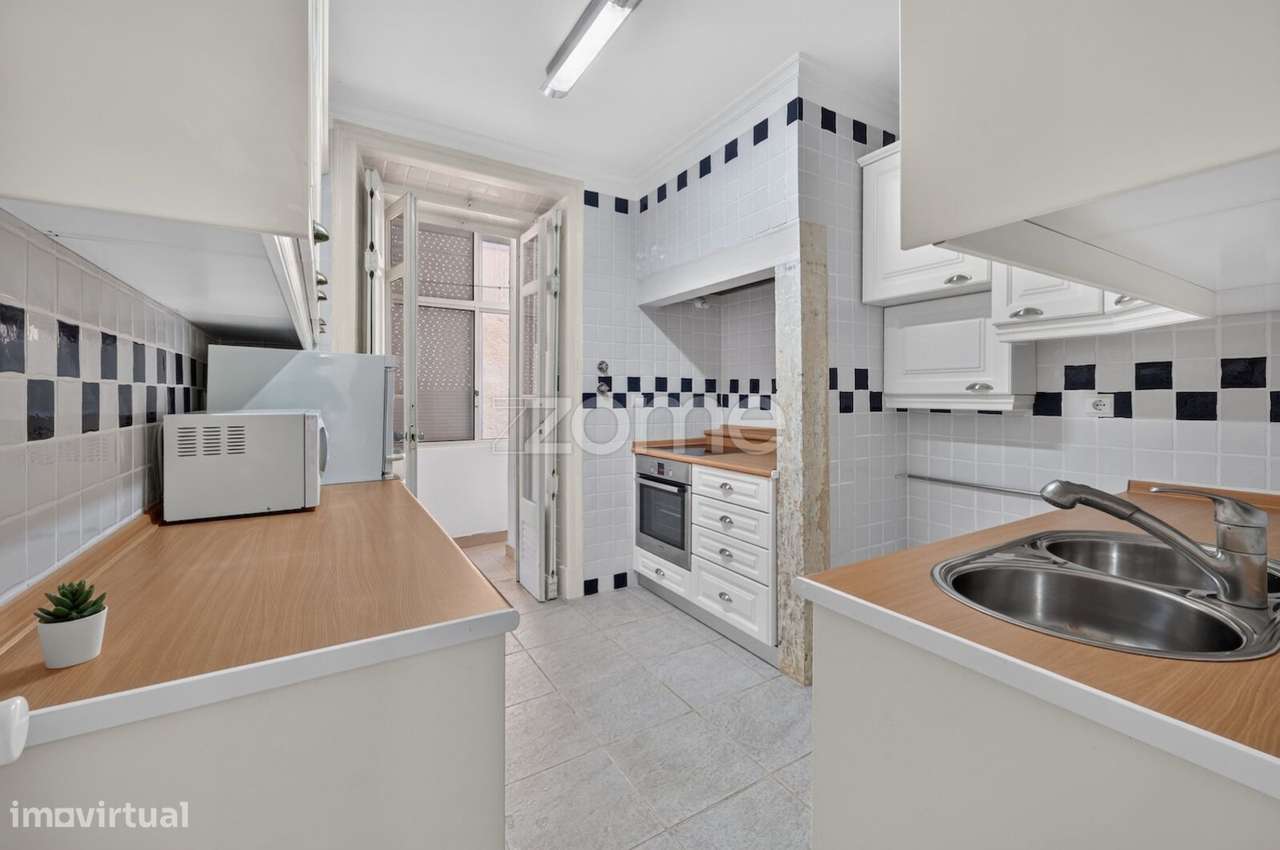 Apartamento T6 nas Picoas, Avenidas Novas, Lisboa-38
