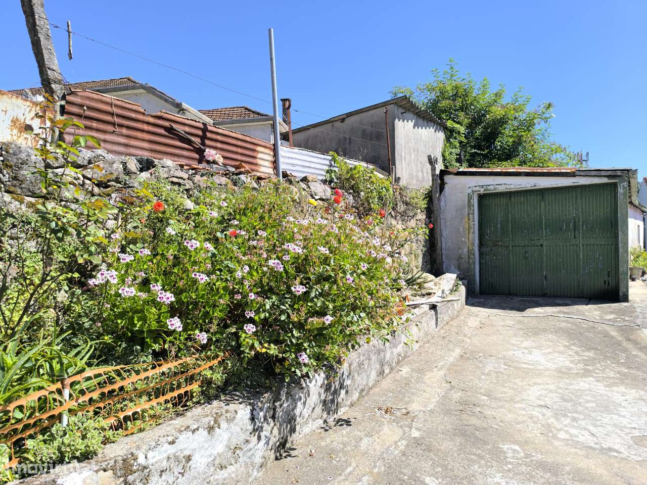 Casa T2 em Quintinha com 4 Casas em Porto Campanhã-28