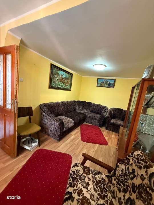 Casa de vanzare Zona Arcasilor P+M-1