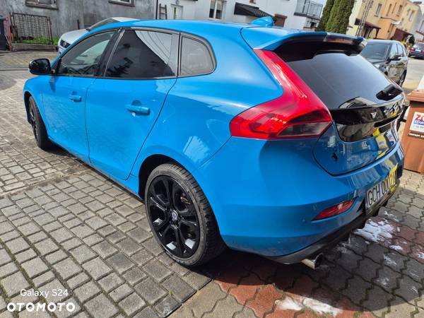 Volvo V40 D3 R-Design - 5