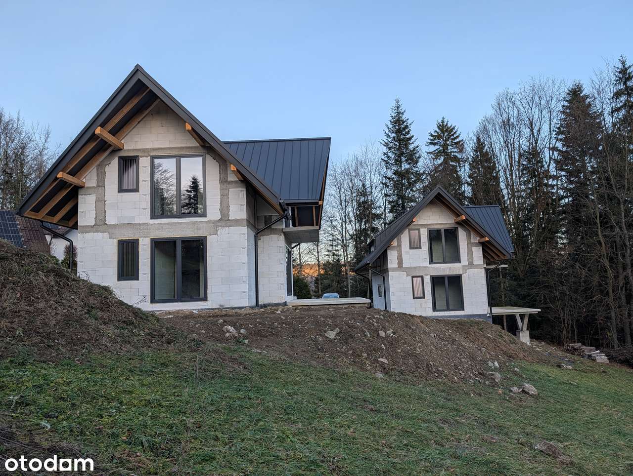 PIENINY - 4 apartamenty, inwestycja na dużej działce widokowej 35 arów - Pełny obrazek: 2/4