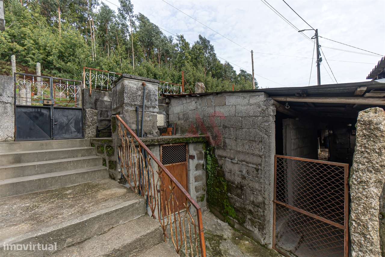 Moradia T2 em São Faustino, Guimarães - Excelente Oportunidade de Inve - Grande imagem: 5/26