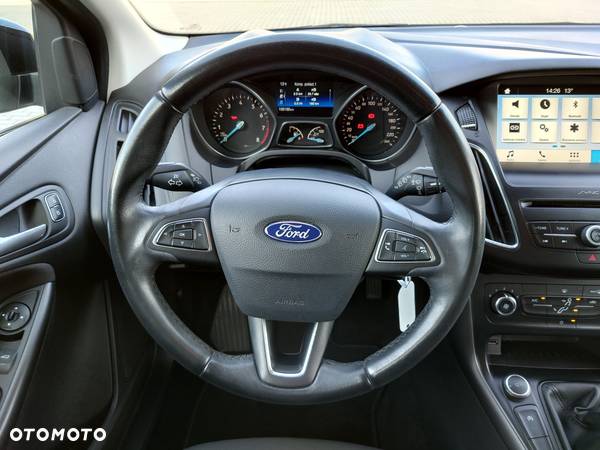 Ford Focus 1.0 EcoBoost Start-Stopp-System Titanium - 26
