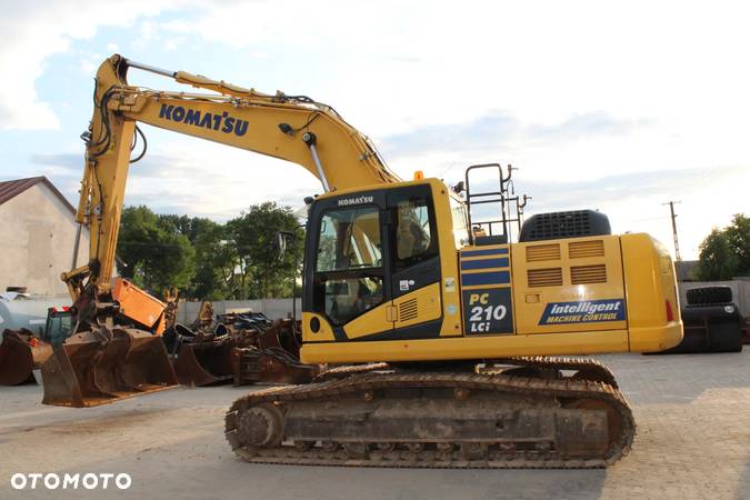 Komatsu PC 210 LCi - 10 - 12