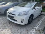 Toyota Prius (Hybrid) Comfort - 18