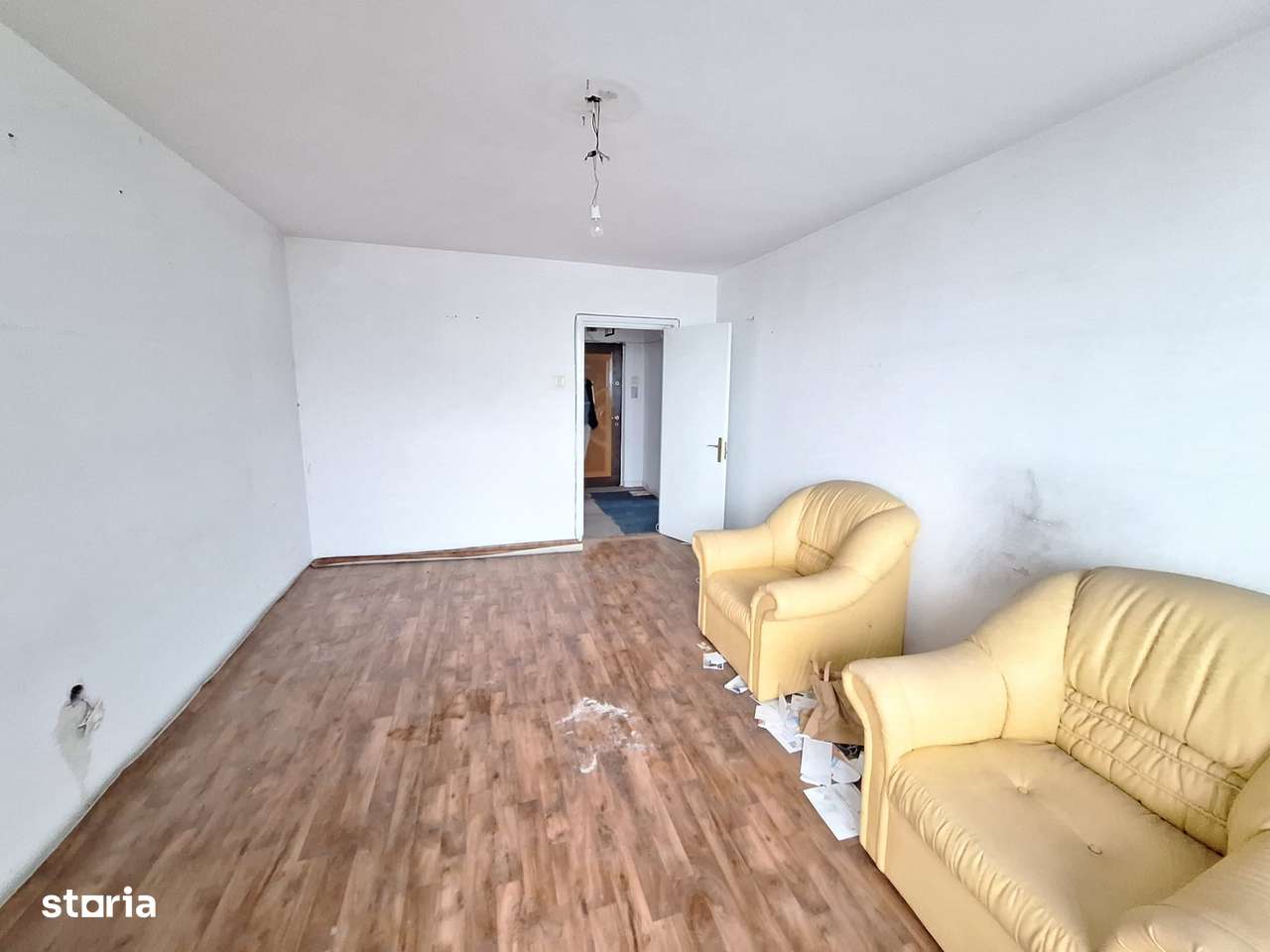 Apartament 2 camere decomandat | Balcon 8 mp - Zona Cornisa - Imagine principală: 3/3