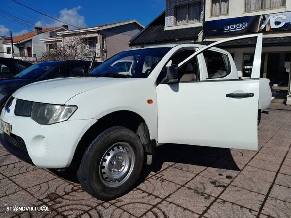 Mitsubishi L200 2.5 DI-D CD Invite+ AC/ABS 4WD - 7