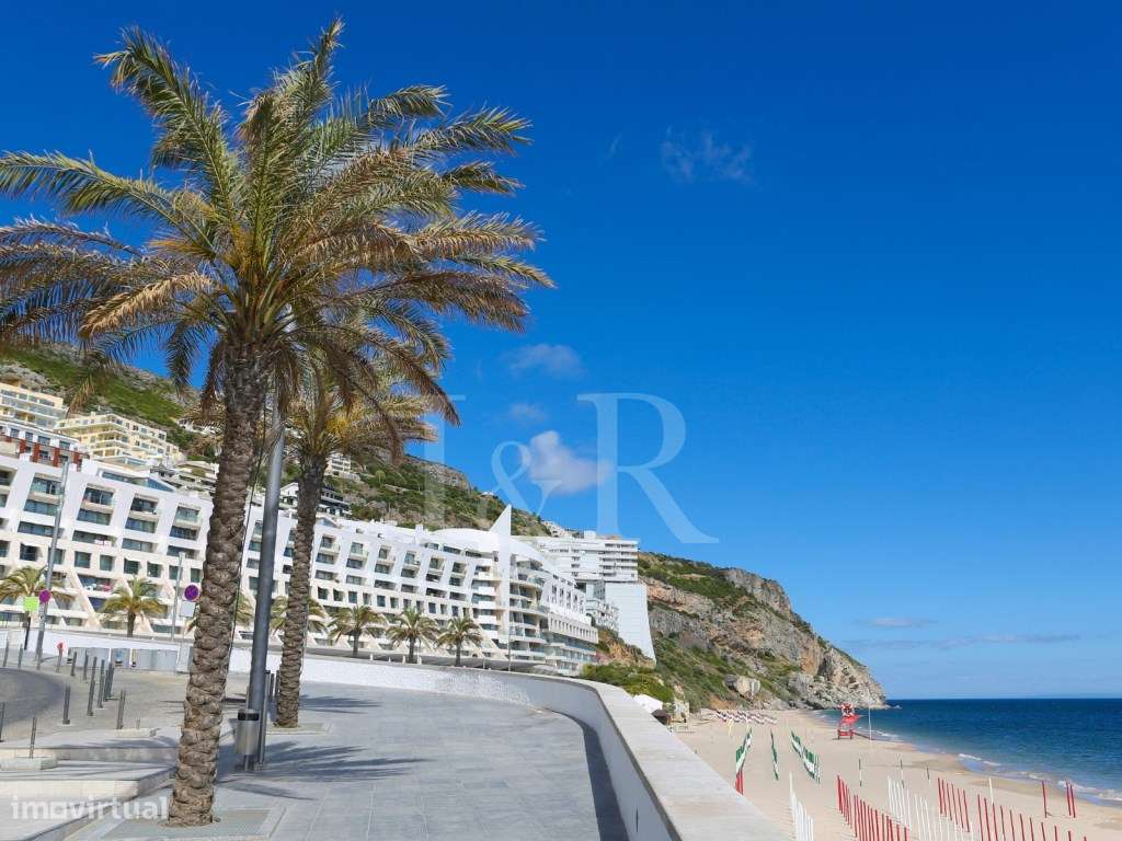 Moradia T3 com jardim e piscina perto das praias de Sesimbra-6