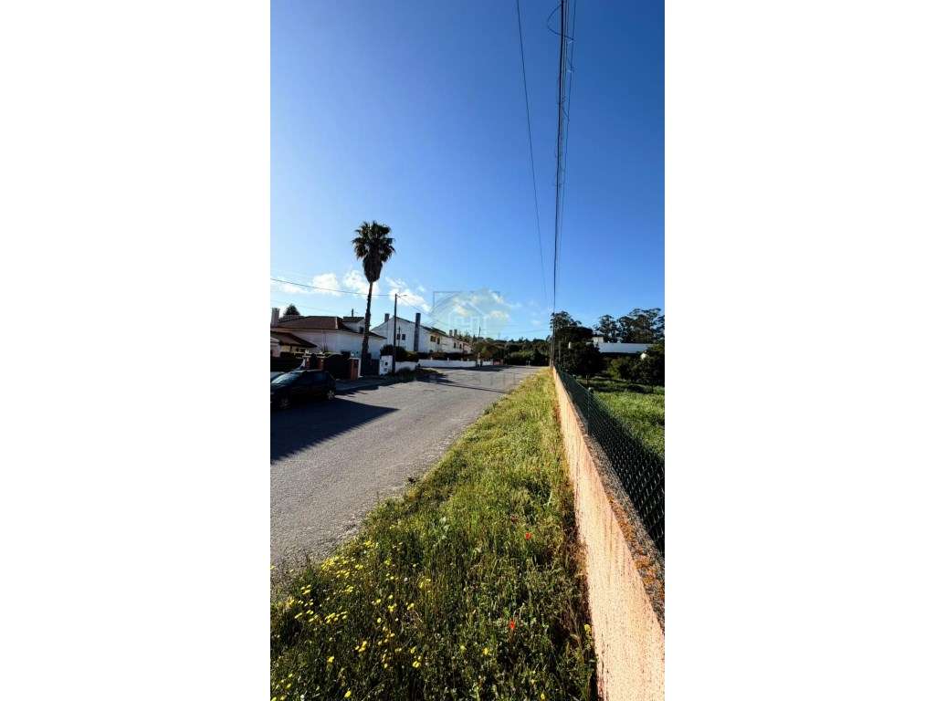 Terreno urbano para construção em excelente zona-4